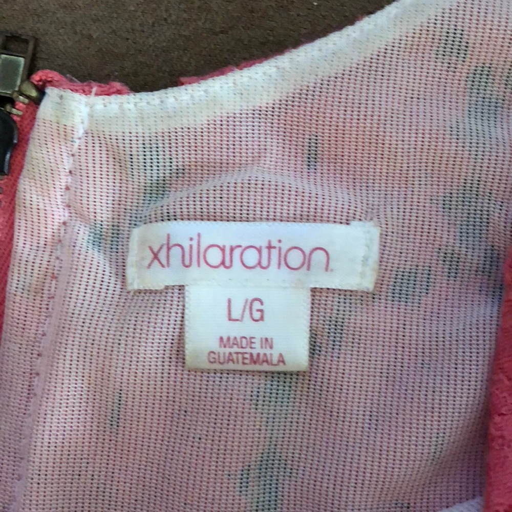 Top - Picture 2 of 3